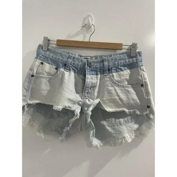 One Teaspoon Bonitas Low Waist Medium Rise Raw Curved Hem Size 26 Button Fly - Picture 3 of 8